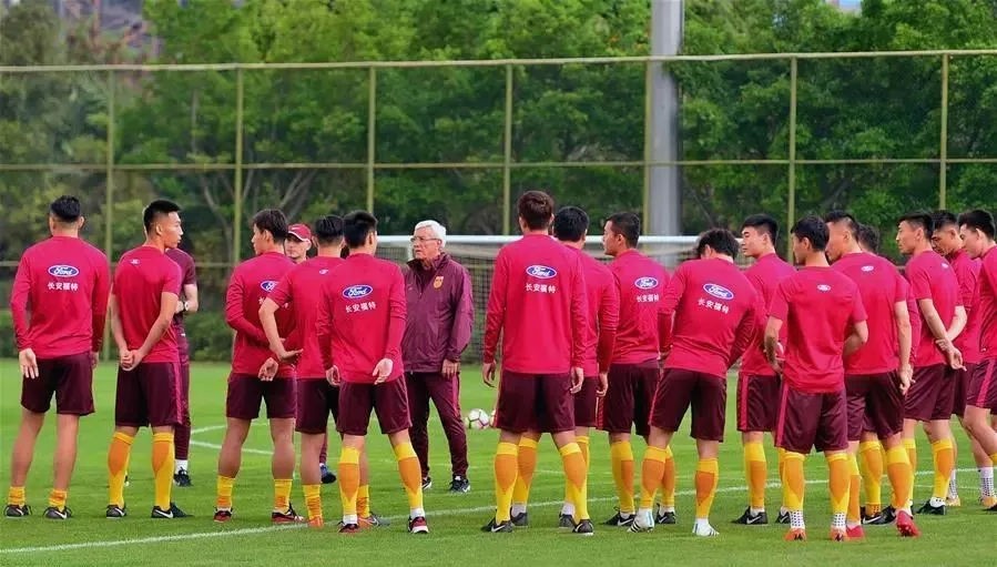 今晚十九点三十五分的中国杯，大胆喊出我们要夺冠！