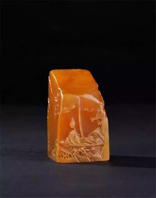 最好的帝王黄的黄龙玉,中国最漂亮的石黄龙玉