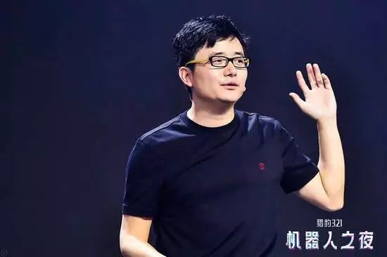 贾跃亭透露5.5亿美元到账，优步撞死行人视频公布，这次你站谁？