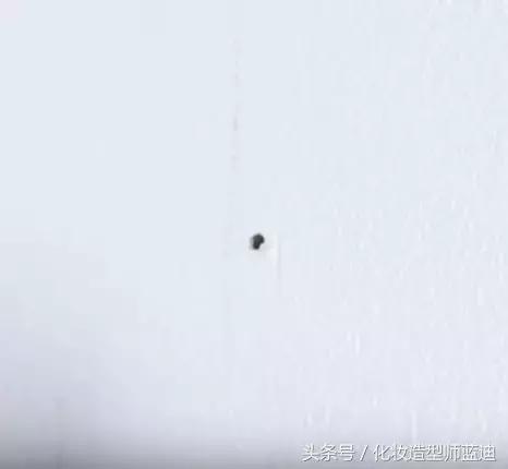 墙壁脏了怎么刷白净,家里墙面脏了怎么重新粉刷