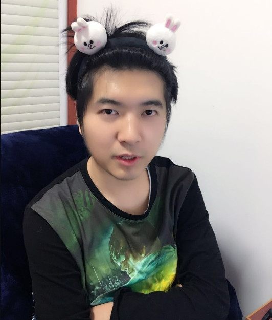 如今的联盟娱乐主播，当年的国服霸主