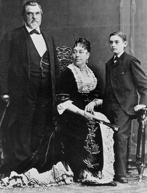 历史上留下来的真实的东西,历史上看似假的却是真实的故事