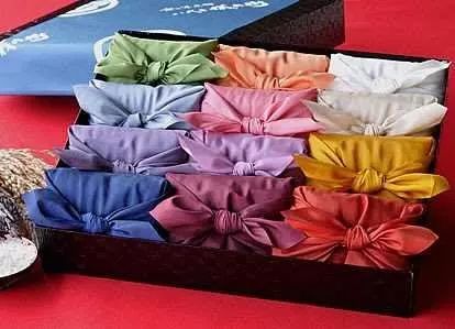 破产米店到赚一个亿利润的神话—八代目儀