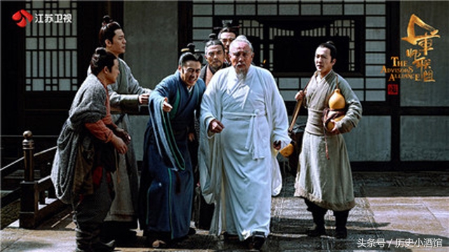 曹操,华佗穿越当网红,引爆的弹幕“悔不该杀那华佗哦”是什么梗