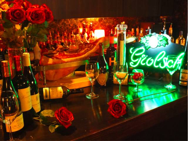 体验日本夜晚的酒吧,日本东京夜晚探索视频