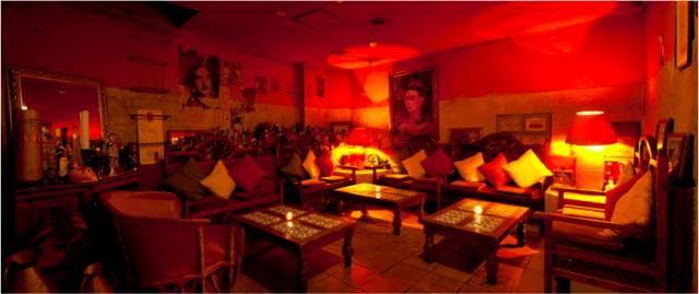 体验日本夜晚的酒吧,日本东京夜晚探索视频