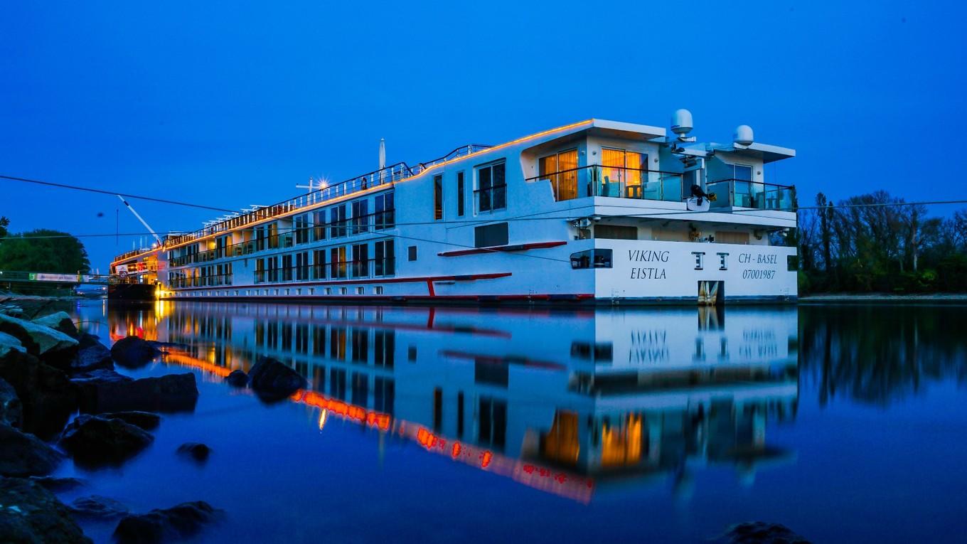 游轮购物,游轮7天6夜豪华游怎么买