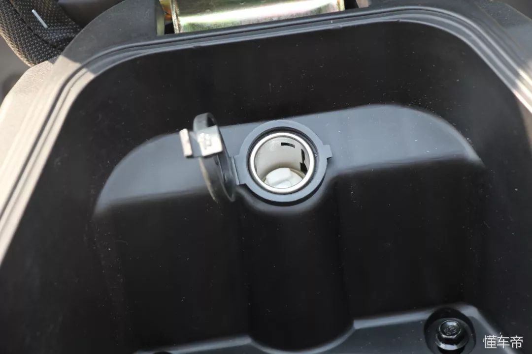 标致125水冷踏板,标致水冷150踏板车测评