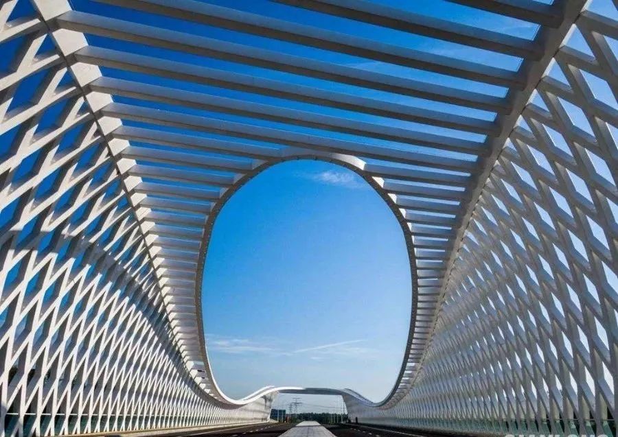 智能、共享、直播、大数据人工智能、区块链等神技能挽救珠宝吗?