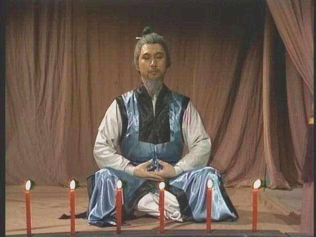 东邪风水师，西毒养蛇人，南帝当和尚，北丐美食家，中神通守墓！