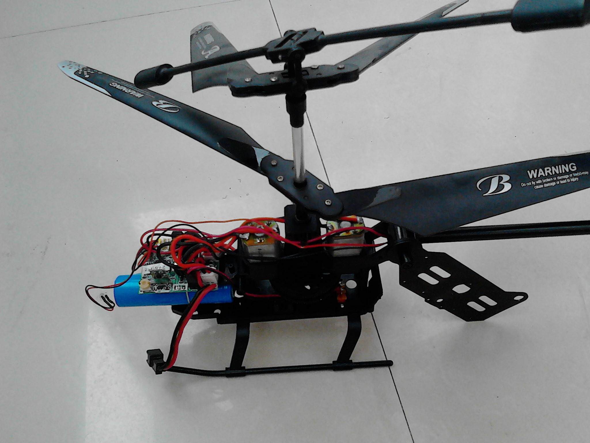 遥控飞机操控注意事项,遥控飞机初学者选什么飞机