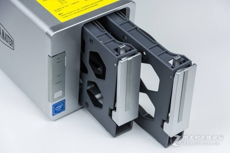 hgst10t纭洏,hgst纭洏娴嬭瘎