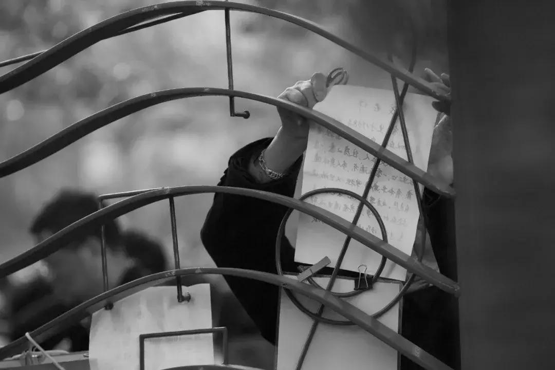 34岁美女相亲十次,32岁美女相亲30多次都失败