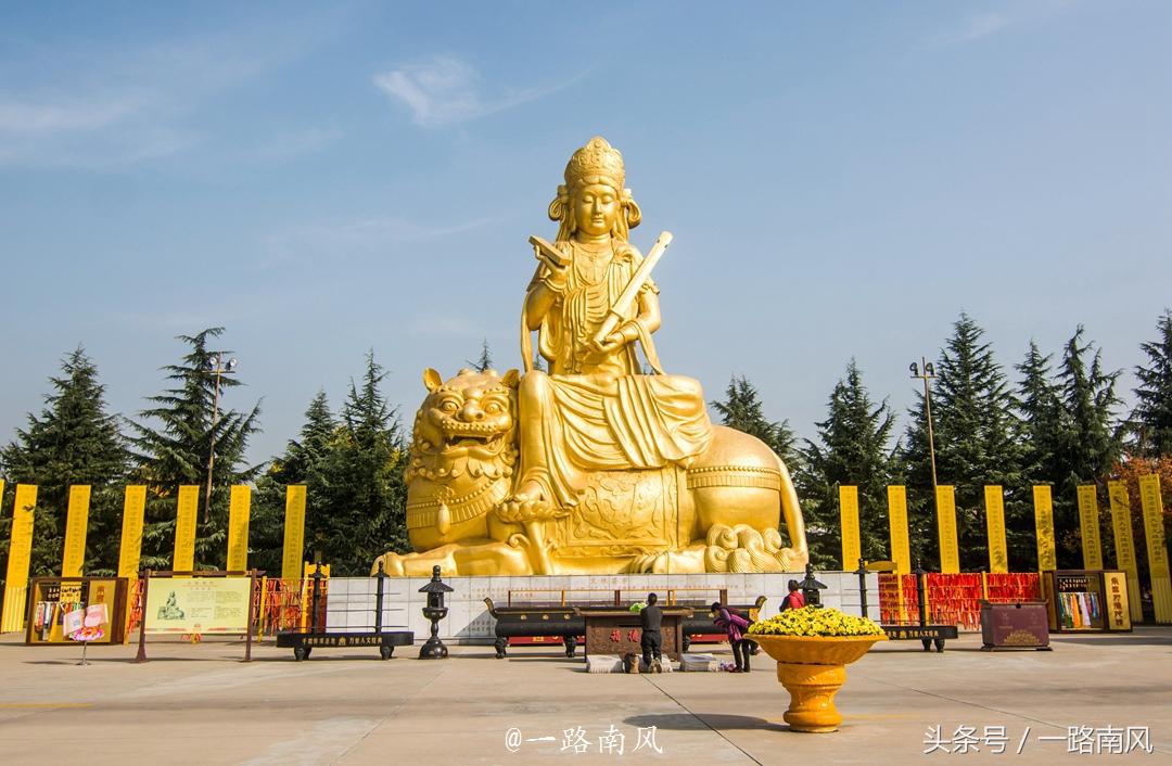 地坛寺庙佛像,中国造价昂贵的十大寺庙