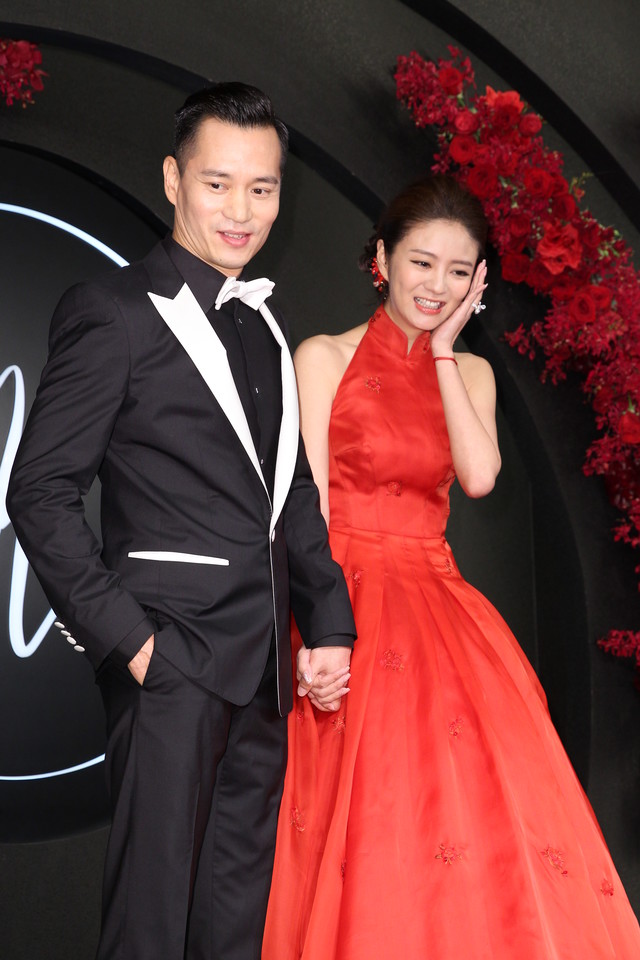 安以轩紧急入院做手术！被曝腹痛、*体下**出血疑似宫外孕