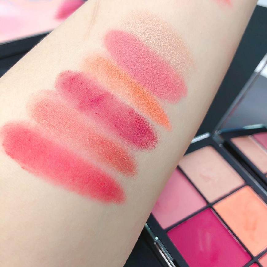 孔孝真欧尼妆容,孔孝真蓝色眼线妆