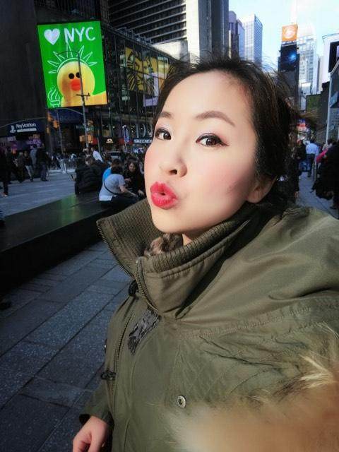 孔孝真欧尼妆容,孔孝真蓝色眼线妆