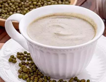 睡前涂一物每晚两次轻松淡斑,睡前抹一物皮肤发光发亮护肤分享