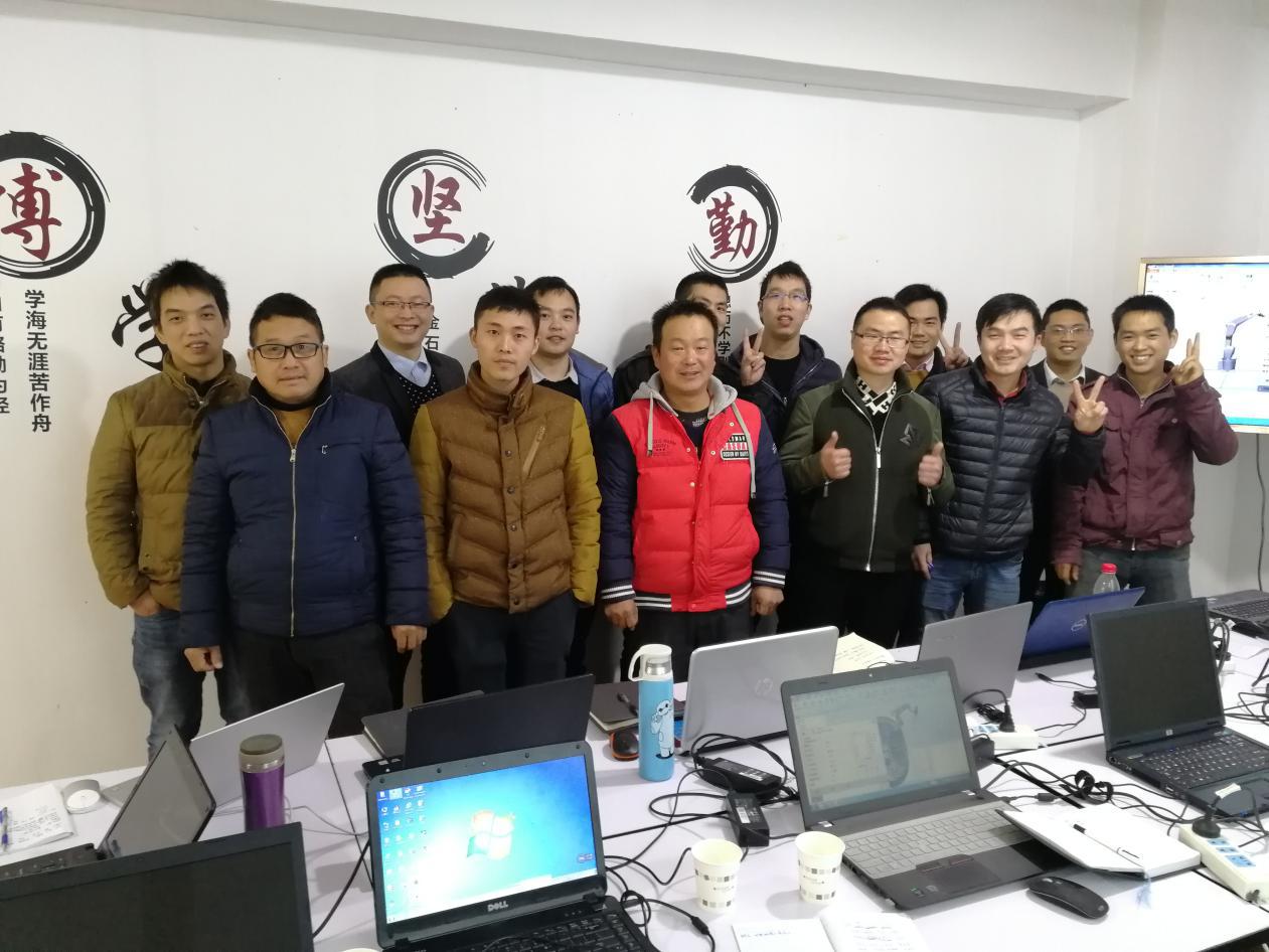 工业机器人plc编程培训机构有哪些,plc工业机器人培训靠谱嘛