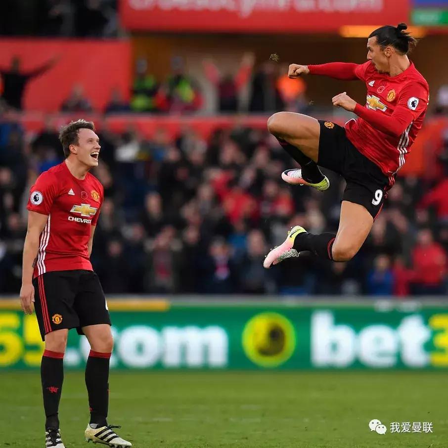 曼联官宣离队,曼联解约