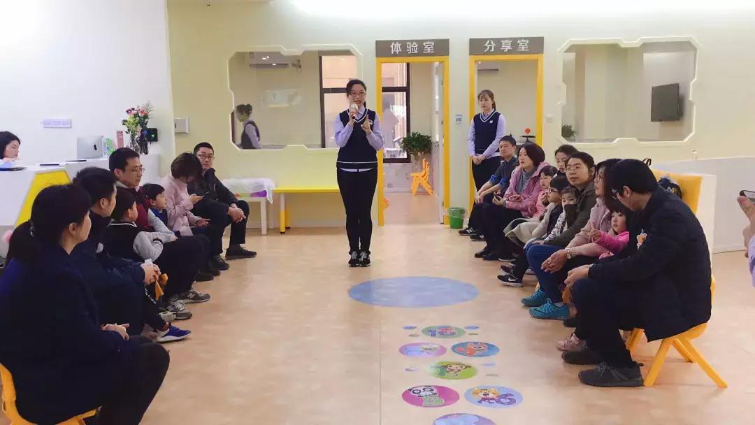 吉姆摆造型,吉姆装扮成螺丝钉