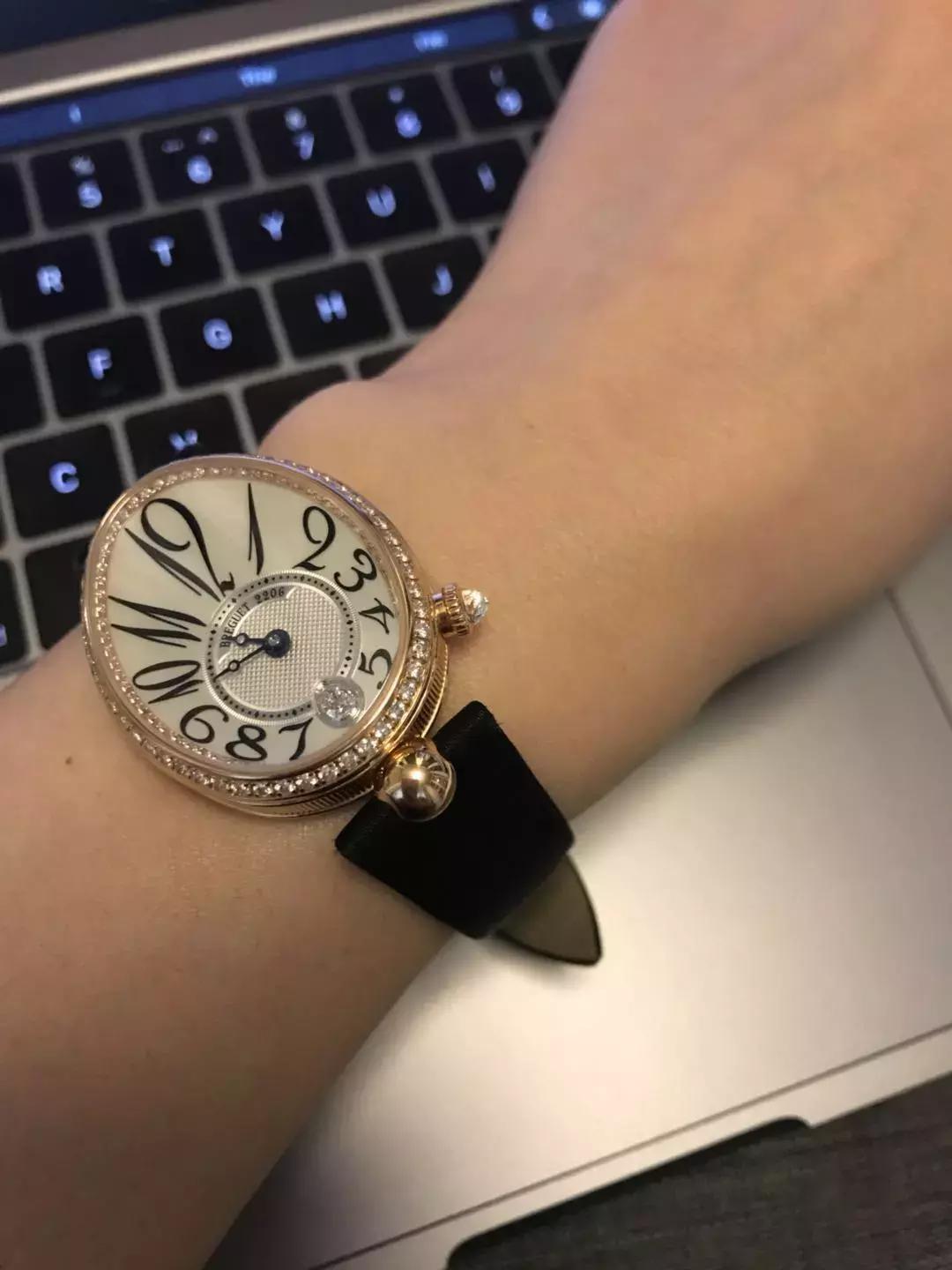 男人不戴表与戴表的区别,戴表的男人和不戴表的男人