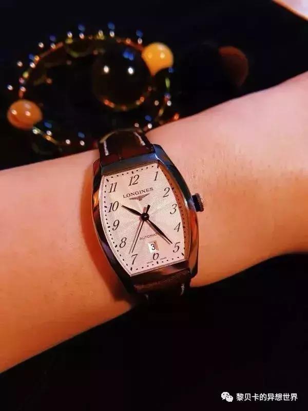 男人不戴表与戴表的区别,戴表的男人和不戴表的男人