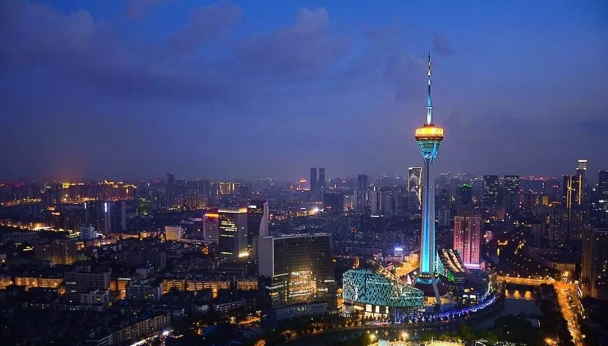 翻遍上千款App,原来这14个领域成都企业榜上有名