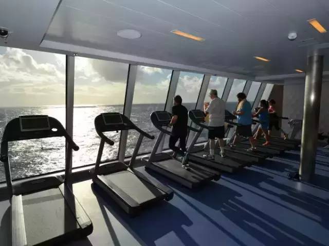 皇家加勒比海洋量子号日韩,皇家加勒比海洋量子号