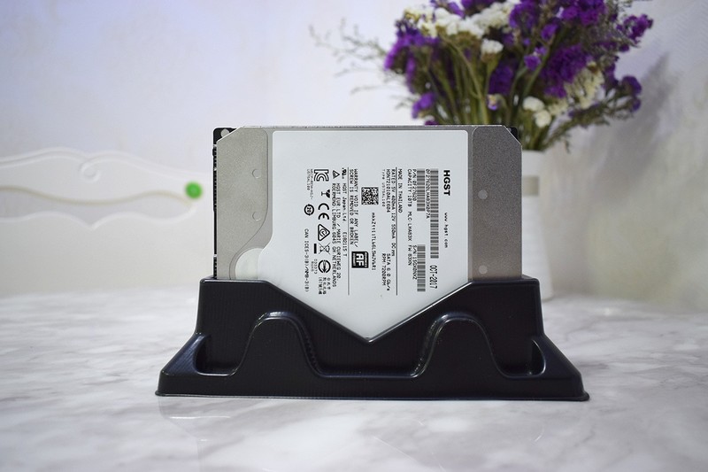 容量新高度，10T够用不？昱科,HGST10TBNAS网络硬盘开箱简评