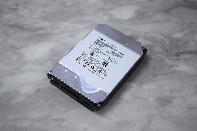 容量新高度，10T够用不？昱科,HGST10TBNAS网络硬盘开箱简评