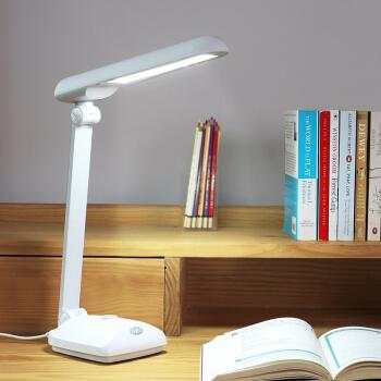 儿童近视度数涨得快怎样控制最好,控制孩子近视度数最好的解决办法