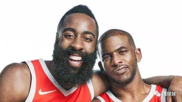 格里芬和哈登空接,哈登遭格里芬垫脚