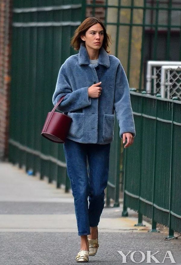 入手轻奢品牌包包,从平价到贵妇夏天必买系列