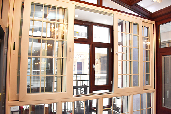 铝合金门窗怎么算价格,铝合金门窗怎么订便宜