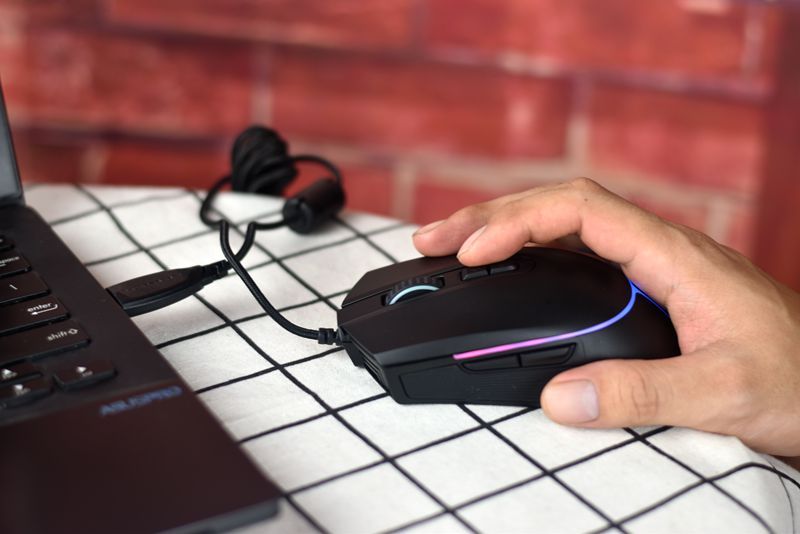 雷神鼠标ml703怎么调灵敏度,雷神鼠标ml703dpi档位