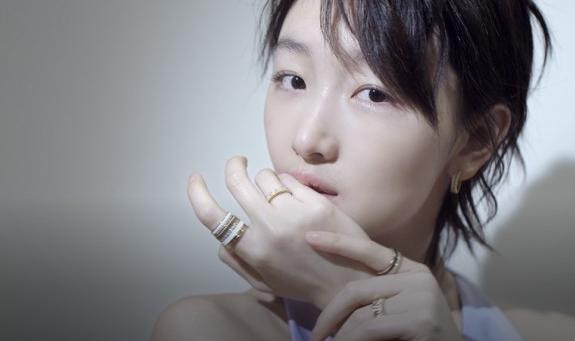 井柏然周冬雨马思纯,马思纯周冬雨七月与安生视频