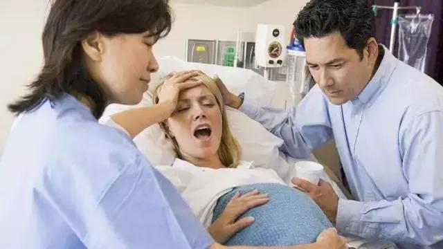 分娩时，最常见的5种助产方法，你知道几个