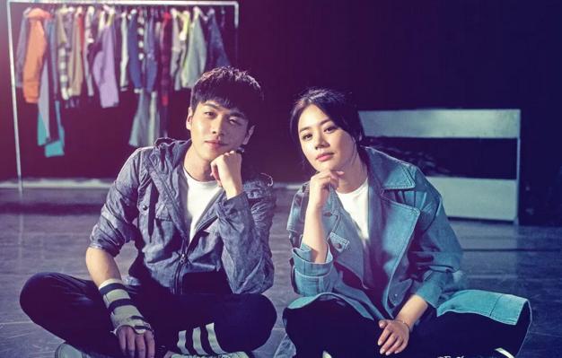 井柏然周冬雨马思纯,马思纯周冬雨七月与安生视频