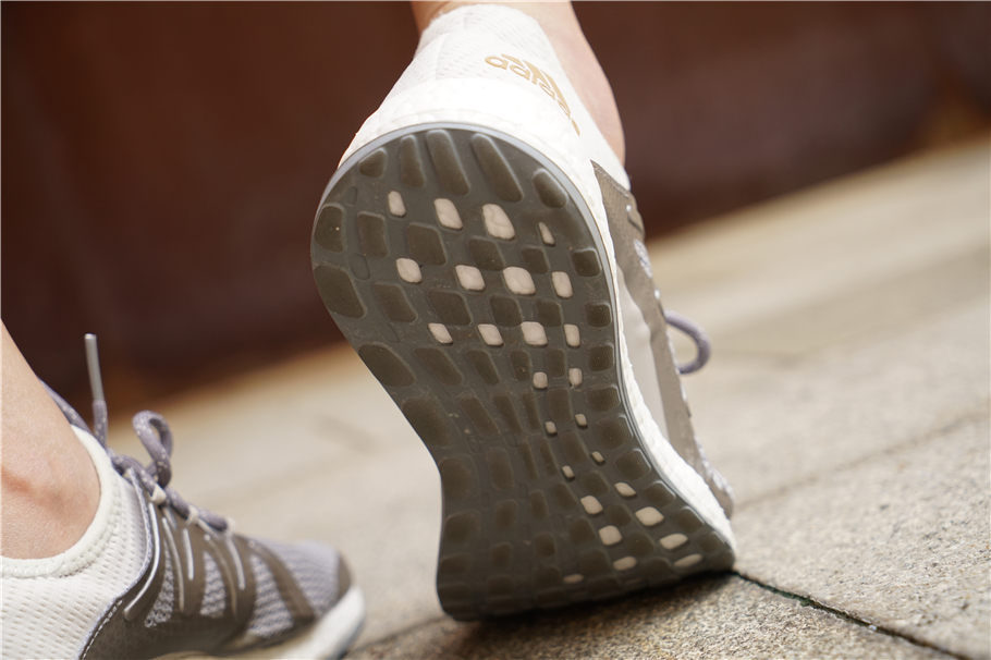 adidas阿迪达斯boost测评,adidas第5代boost评测
