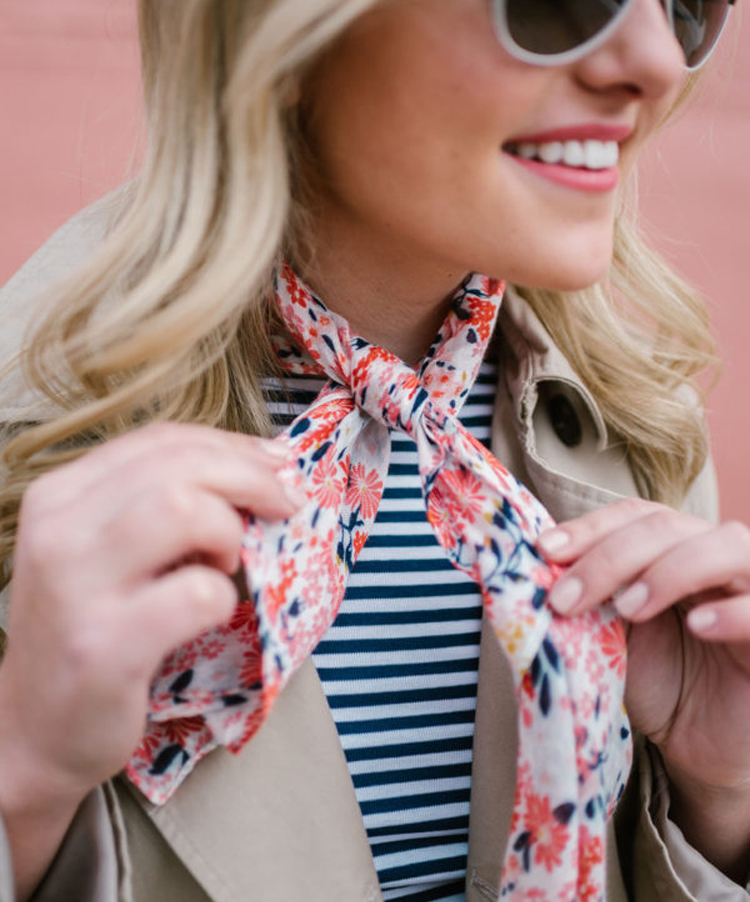 长条形丝巾十种系法春天,长丝巾春天的各种系法