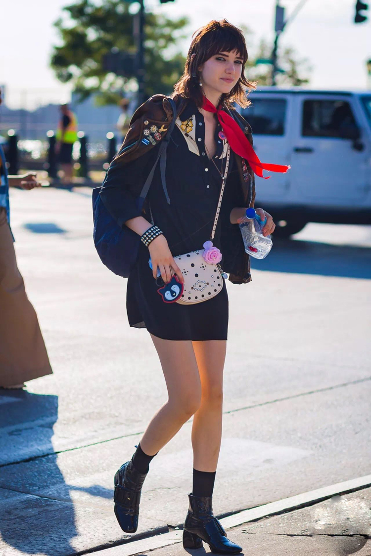 长条形丝巾十种系法春天,长丝巾春天的各种系法