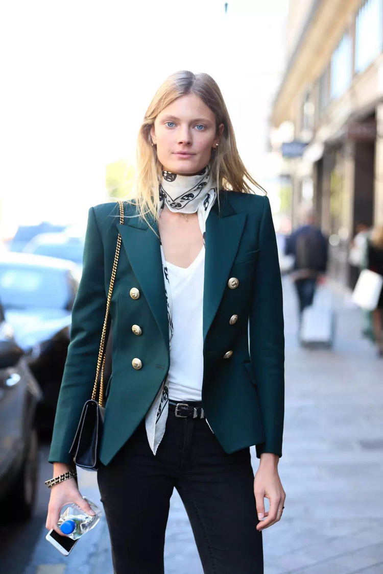 长条形丝巾十种系法春天,长丝巾春天的各种系法