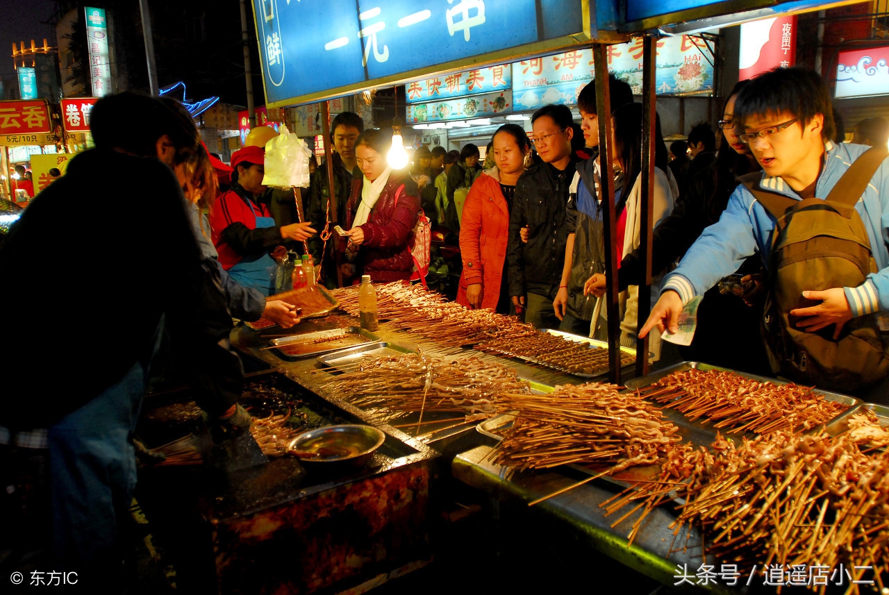 小本生意烧烤怎么加盟,自己创业烧烤摊怎么样赚钱