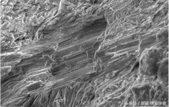 宝石越硬越好吗,宝石硬度一般多大