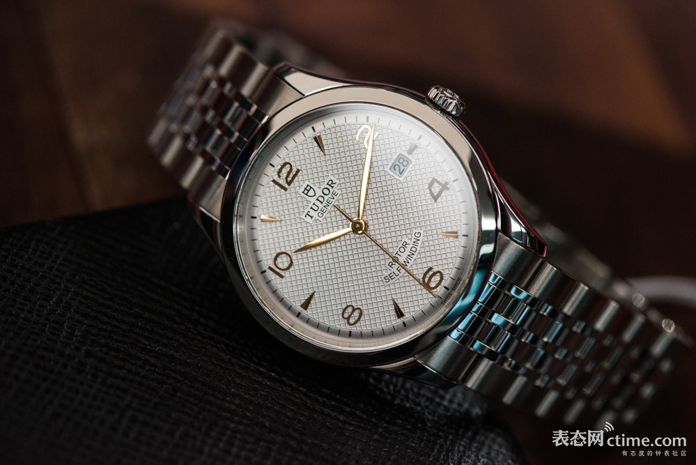 劳力士gmt红蓝圈和蓝黑圈,帝舵劳力士入门必买十款