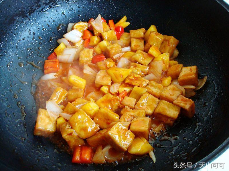 菠萝要怎么吃才不会上火,菠萝要怎样吃才能不会上火