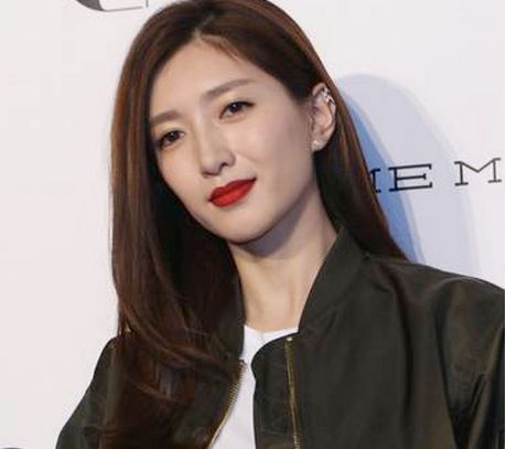 后妈风格的口红,后妈色口红偏红调