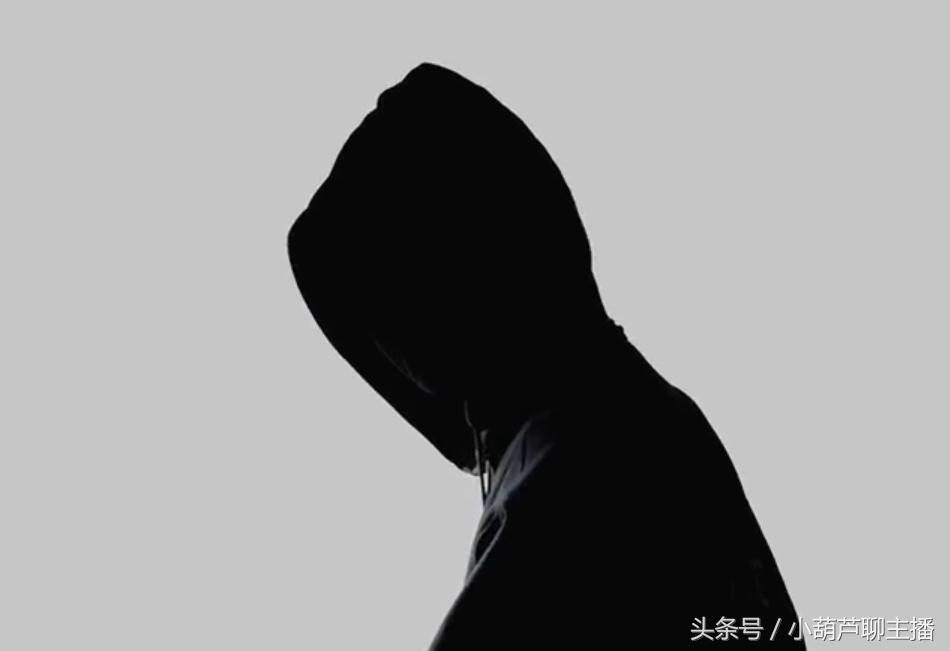 王者荣耀主播骚白是哪家公司的,王者荣耀骚白什么时候回斗鱼