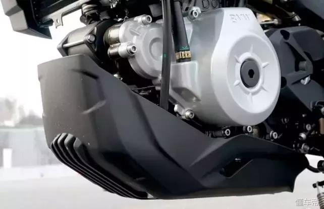 宝马小水鸟310gs试驾视频,宝马小水鸟2024款